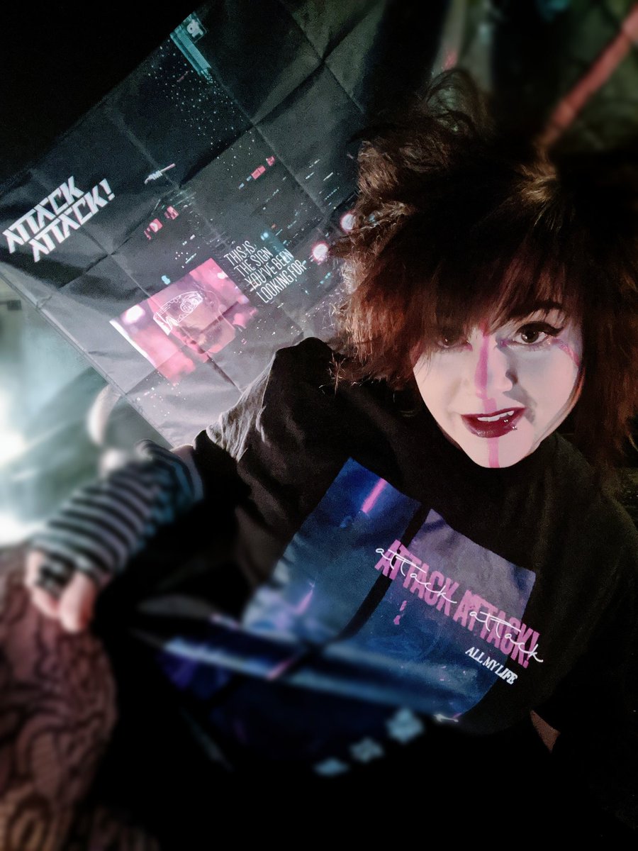 micromorganisms's tweet photo. I got my @AttackAttackUS #merch in! Their #newsong is GREAT &the stuff looks amazing! They're blowing up and gonna be huge, congrats guys!
#attackattack #newsong #newmerch #2010tilltheend #bighair #emogirl #backatit #selfie #merchslut #withfanslikethese https://t.co/pTaZ0Zuhgd