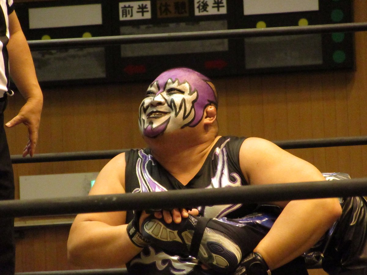 Pakkun // Mad Paulie