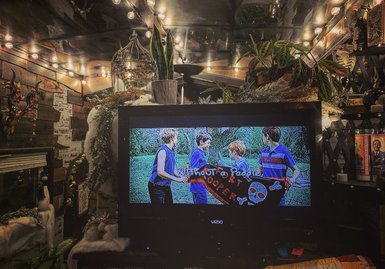 Just watched the new <a href="/HBO/">HBO</a> documentary The Mystery of D.B. Cooper ... following it up with the ACTUAL story of D.B. Cooper. <a href="/daxshepard/">Dax Shepard</a>