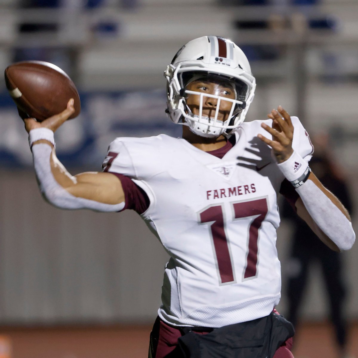 SportsDayHS's tweet photo. These dark horse teams could make some noise this postseason: 

🤫 Prosper
🤫 Arlington Bowie
🤫 Lewisville
🤫 Arlington Martin
🤫 Rockwall-Heath
🤫 Naaman Forest

We explain why, and preview even more for the playoffs, here: https://t.co/UzBVKcVlxp👈

#txhsfb https://t.co/ODD7ZGfdmh