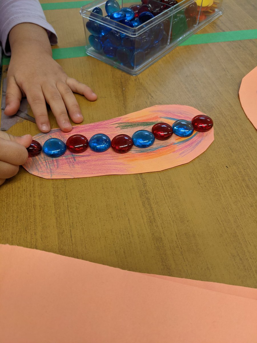 WongMoreira's tweet photo. Kindergarten students learning to measure their foot @HuntingtonRidg1 https://t.co/JEEetZBrAN