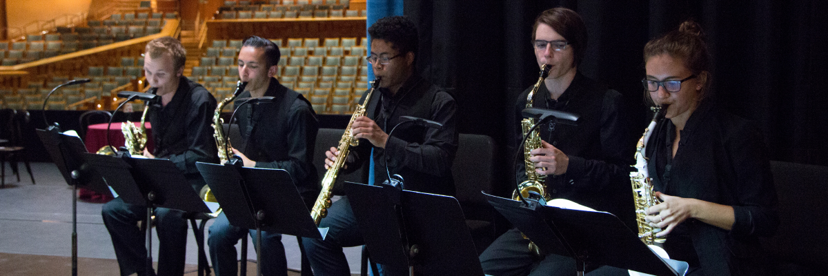 Tickets are on sale for the Hall-Musco Conservatory of Music Winter Showcase! Chapman ensembles perform a range of musical styles from mariachi to symphonic and more. Streaming online December 12, 2020 - January 10, 2021. 🎵

tickets.chapman.edu/online/article… 

#ChapmanU
#ChapmanCoPA