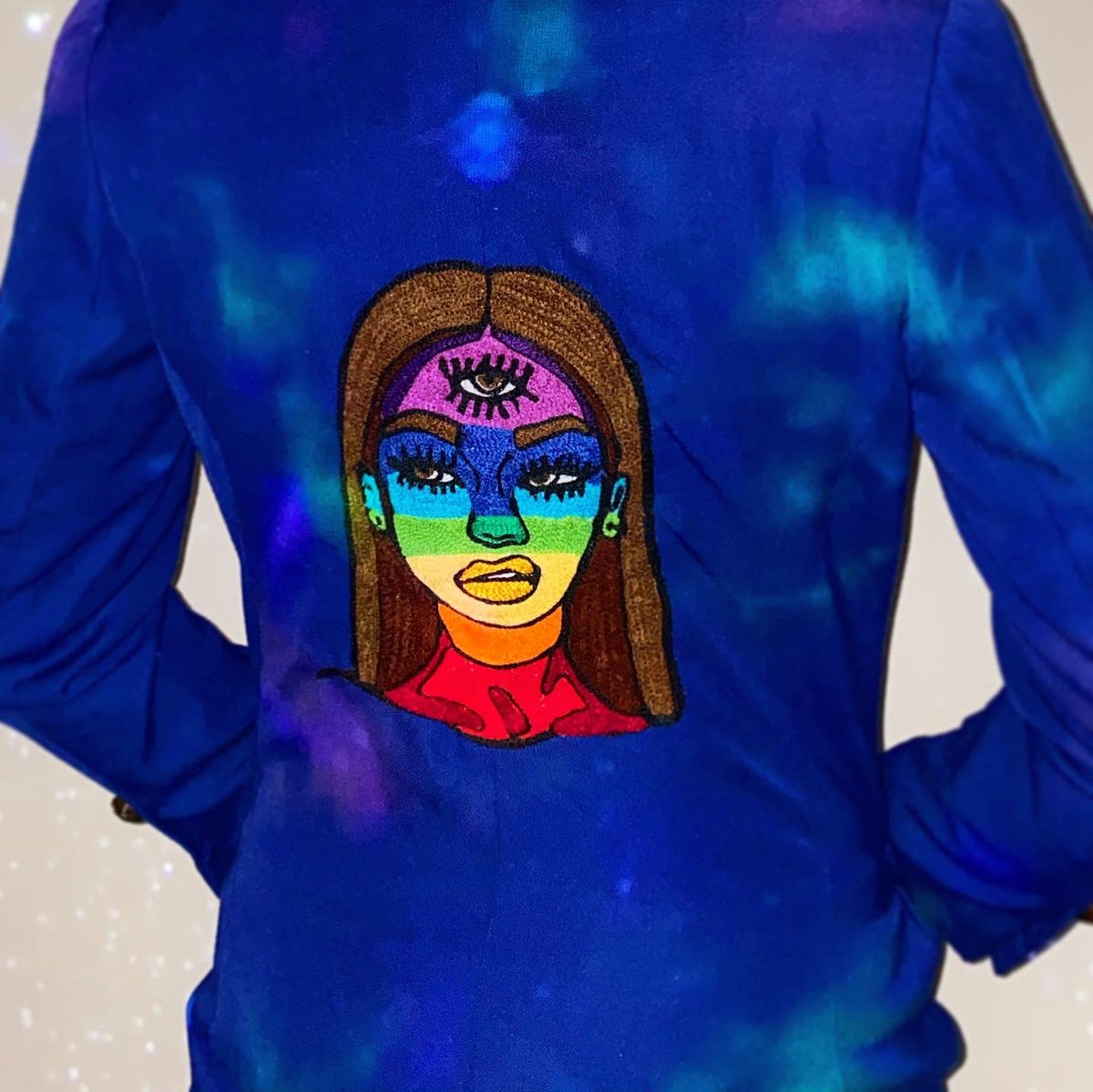 EmbroidAri's tweet photo. Wake up....your done sleeping on me 💤 #alignedaf #chakra #chakras #universe #embroidery #michigan https://t.co/g4Bp4jPIEN