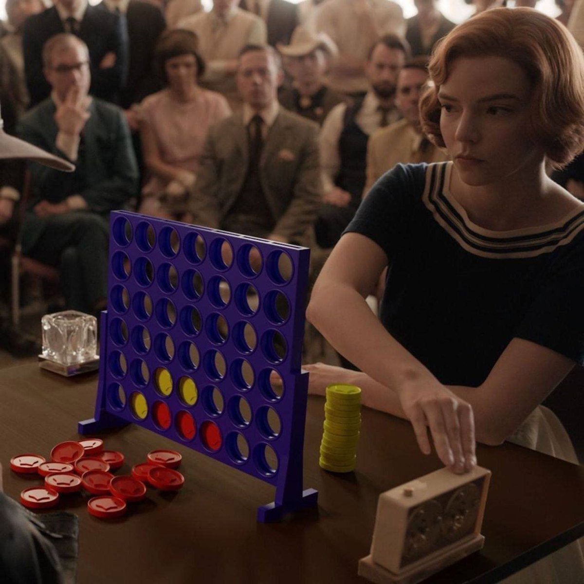 fplessier's tweet image. Parce qu'il n'y a pas que les échecs dans la vie... 😂 #QueensGambit @TeleLoisirs @Tele2Semaines