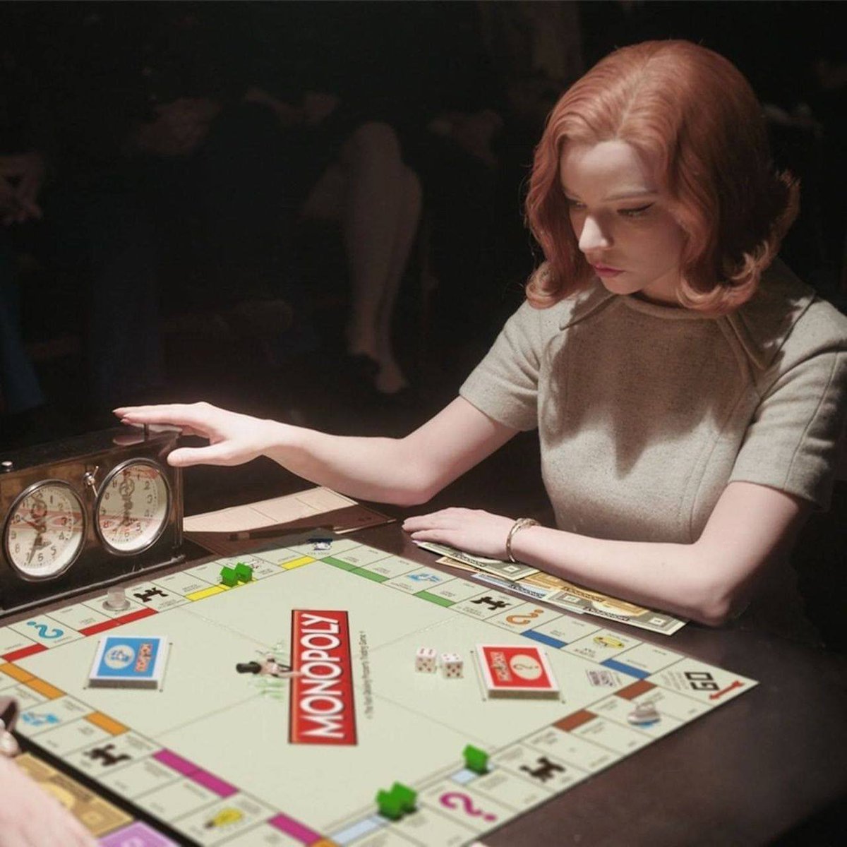 fplessier's tweet image. Parce qu'il n'y a pas que les échecs dans la vie... 😂 #QueensGambit @TeleLoisirs @Tele2Semaines