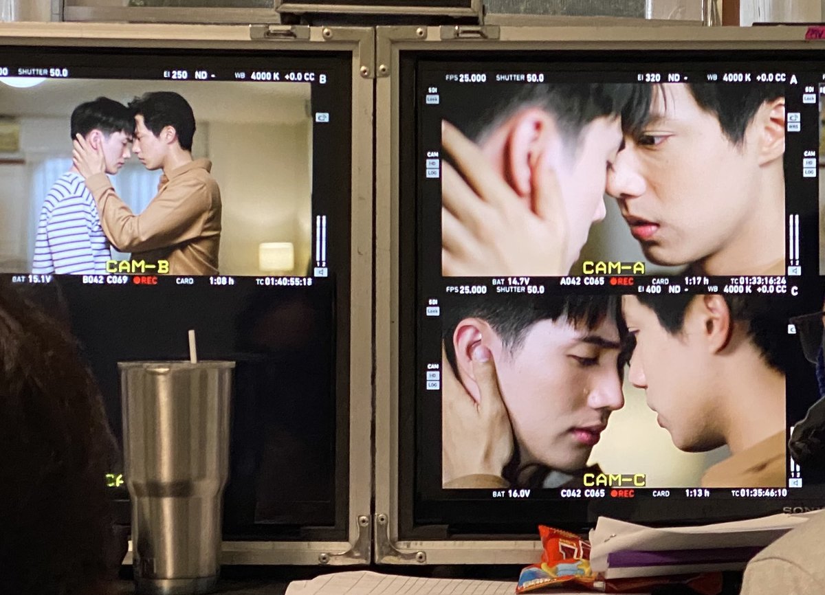 paajaew's tweet photo. #คุณหมีปาฏิหาริย์ 
พี่ณัฐ : มึงร้องไห้ทำไม ?
เต้าหู้ :ปากของพี่ณัฐหวานแล้วก็นุ่ม     เหมือนเยลลี่จนผมกลัว... https://t.co/n9GKzHGL7h