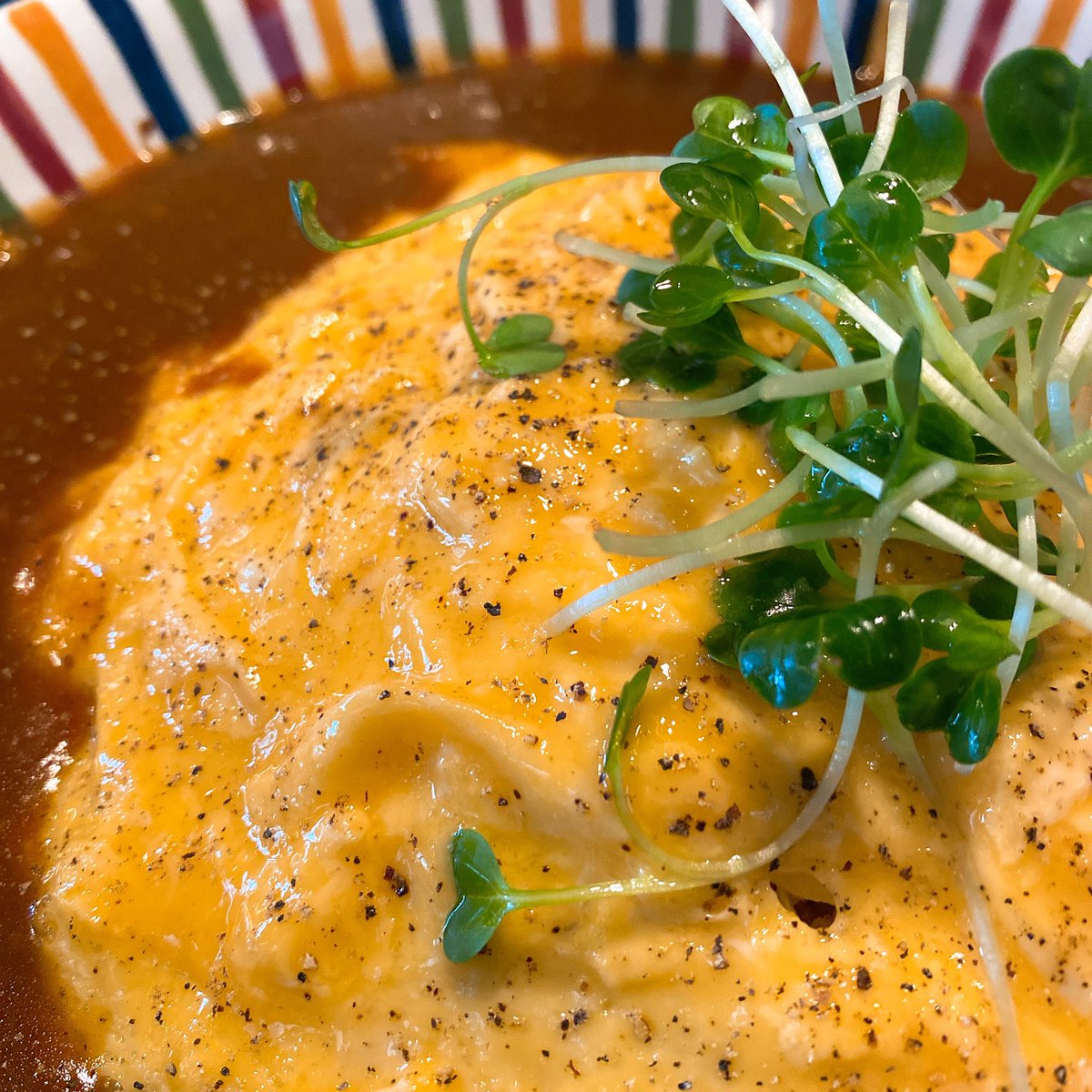 umaumaOK's tweet photo. 滋��の知る人ぞ知るオムライスのお店、オムライスケンゾウさんに行ってきました！
ふわふわトロトロで美味しかったぁ☺️ https://t.co/RTZv3xHBGG