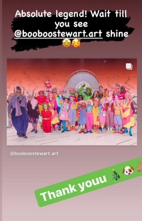 thatfanofHoney's tweet photo. more praise from cast/crew coming in..yes indeed tune in tomorrow to watch him shine so bright as "young max" giving an absolute legendary performance in dr. seuss "the grinch musical" on nbc @booboostewart !! 🎄🎵🎶💯💚🌟🐕#thegrinchmusical #youngmax https://t.co/0sBJNBcOid