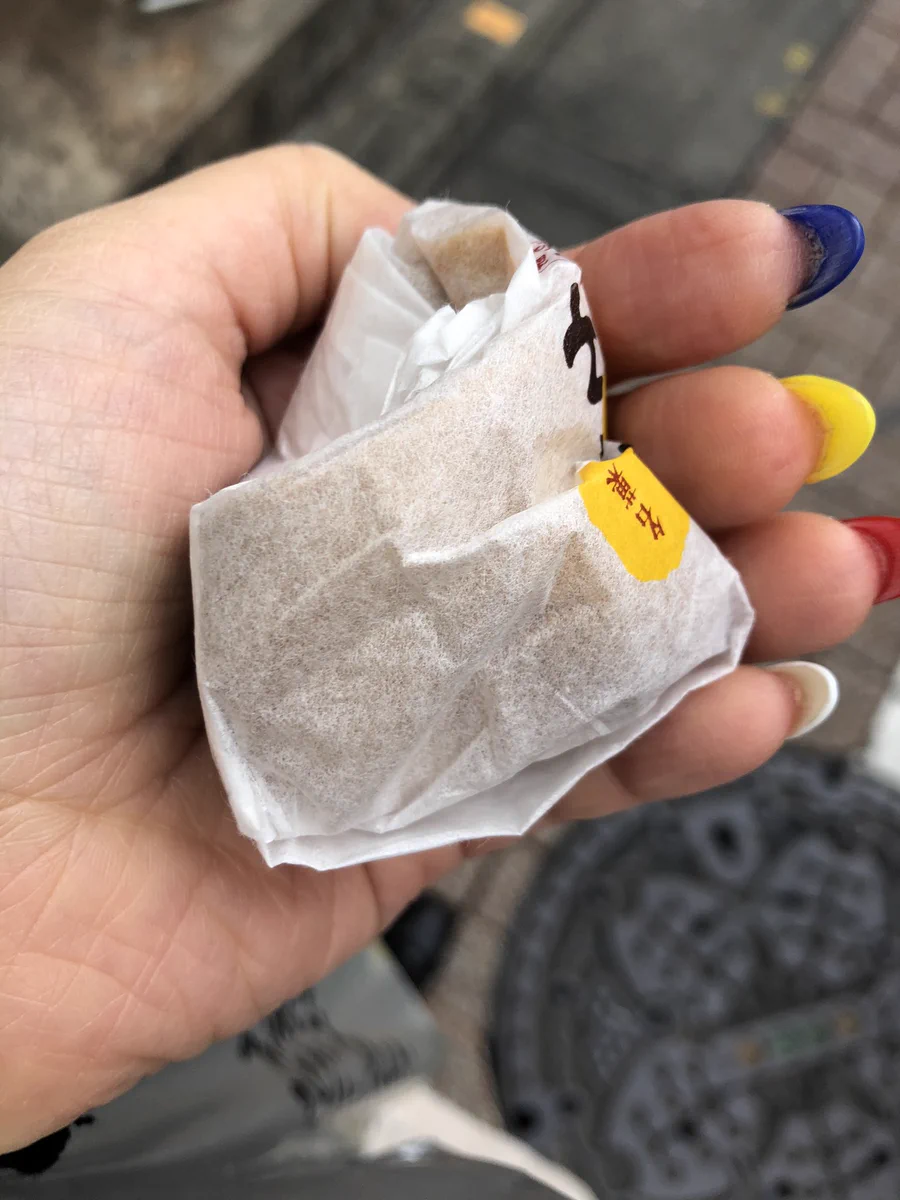 まって 。カイロあったまらないな〜って コートのポッケで揉みしだいてたのがひよ子だった。