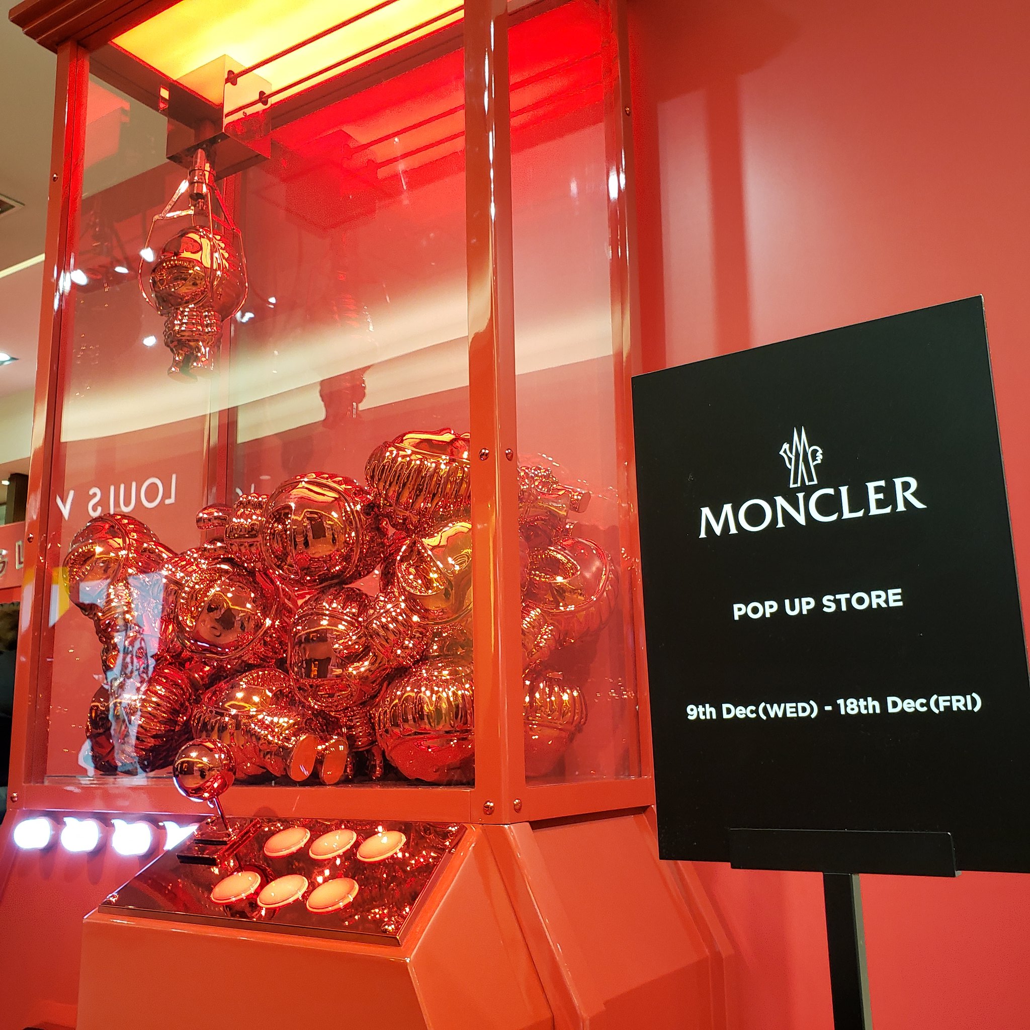 伊勢丹浦和店 公式 12 18 Moncler Pop Up Shop 開催中 12月9日 水 12月18日 金 1階 ザ ステージ 1 Moncler モンクレール モンクレールダウン 期間限定 ファッション 防寒 おしゃれさんと 伊勢丹浦和店 公式 12 18 Moncler Pop Up Shop 開催中 12月9日 水 12月18日 金 1階 ザ ステージ 1 Moncler モンクレール モンクレールダウン 期間限定 ファッション 防寒 おしゃれさんと