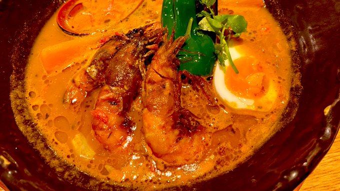 お役行った帰りにふらっとお昼食べに行ったんだけど成増駅近くにある匠えんカレーの新メニューの海老スープカレーがここ最近の中でも衝撃の旨さだった!
エビ頭から尻尾まで全部食べれる!
美味い!(語彙力)
東武東上線副都心線有楽町線ユーザーの方是非! 