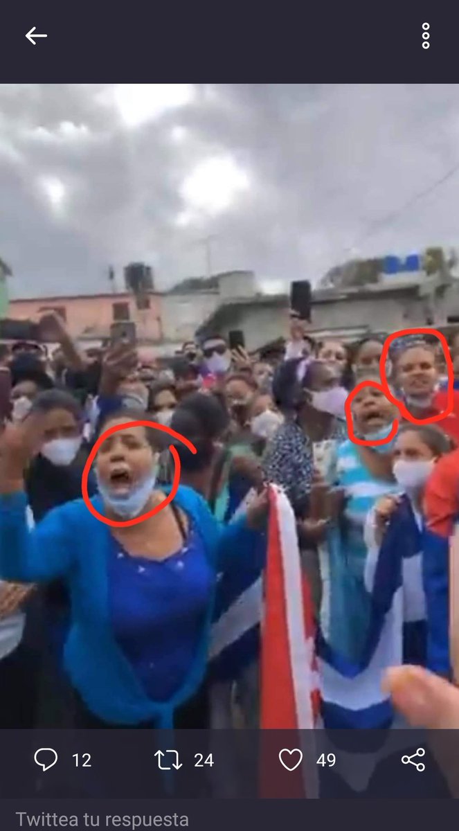 pabloenrique67's tweet photo. Debe Tramitarse una Denuncia ante @FGR_Cuba contra las Personas que manipuladas por el @minint_cuba realizaron el acto de Repudio a @ilianahcuba por Propagacion de Epidemias #COVID19 

@RaulCastro_Ruz @PartidoPCC @DiazCanelB @MMarreroCruz @OscarCubaMinjus 

#ElVioladorEresTú https://t.co/NNYcCudOUl