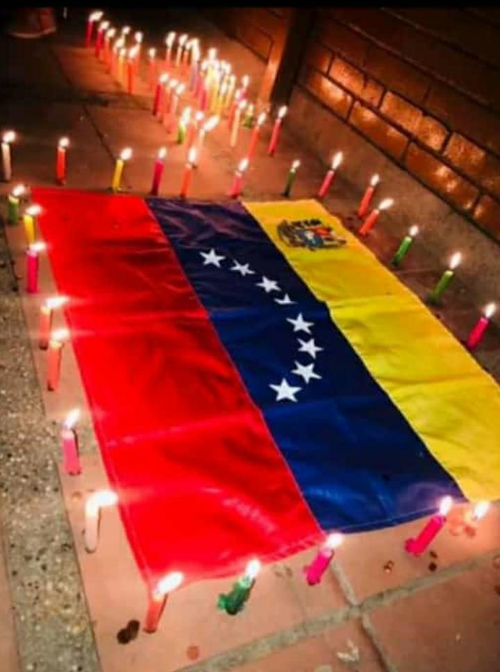 EsmithAlexandra's tweet photo. #porvenezuela https://t.co/3NK8L9JCtJ