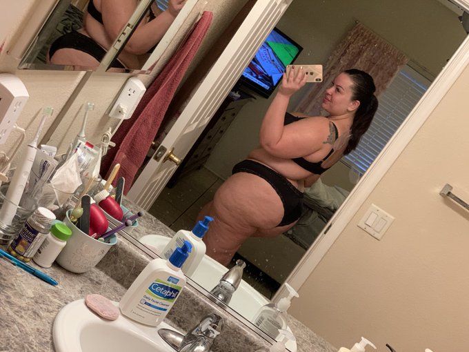 Did you miss me? https://t.co/Z4X0A62jZ2