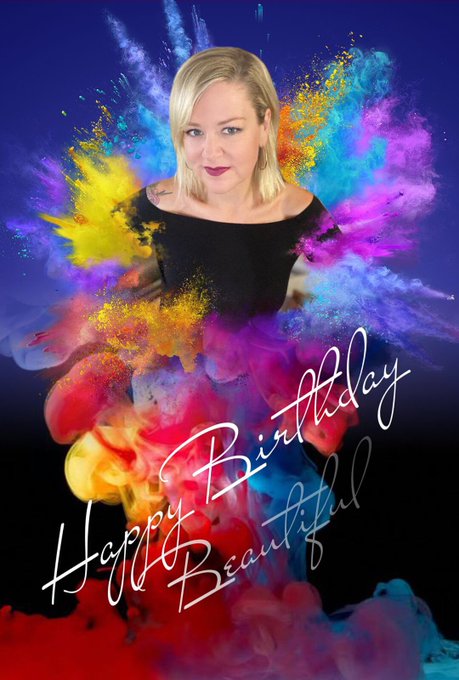 4 pic. It’s my birthday today!! Yay!! https://t.co/jnmi6WH8kn