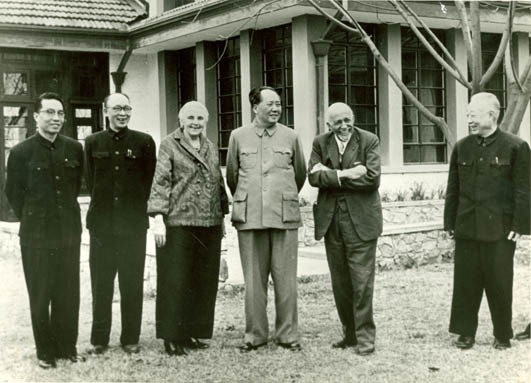 Did Mao have a handler?