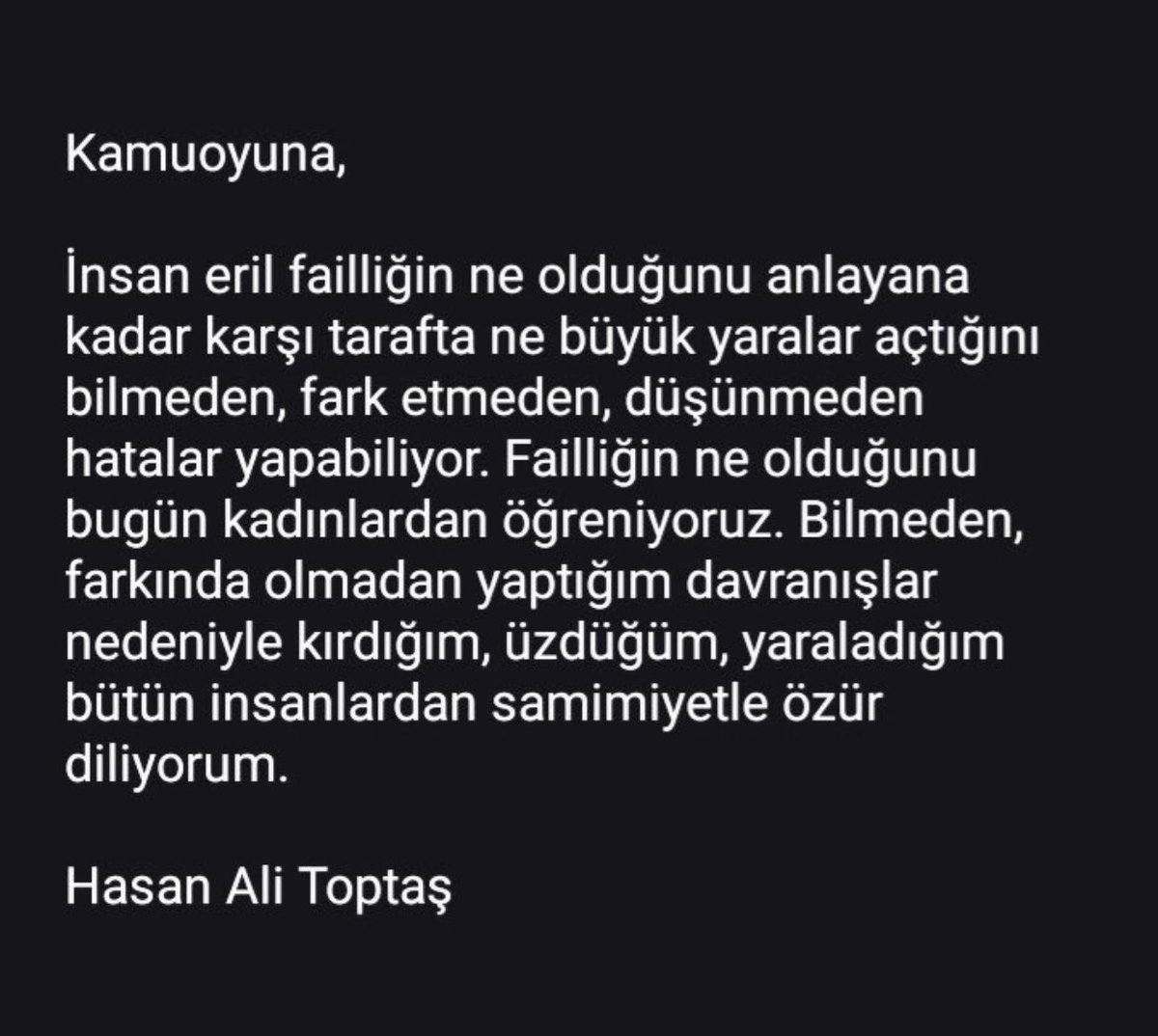 erdemfb52's tweet photo. Bunlar ne kadar naif tacizcilermiş ya..Okuyunca üzülüyor insan.Taciz ettiklerinin üzülmesine üzülecek kadar naifler..#boraabdo #hasanalitoptaş #taciz #alkol https://t.co/tUtUcHPrKR