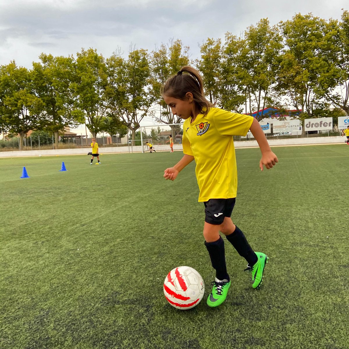 EFDelta's tweet image. 💪 Tornem amb ganes després del pont!

⚽️ En una temporada atípica, si encara no t’havies unit, ets a temps!

📝 Inscripcions al web 👇

escolafutboldelta.net

#EscolaDelta #FormacióAmbValors #Educació #Valors