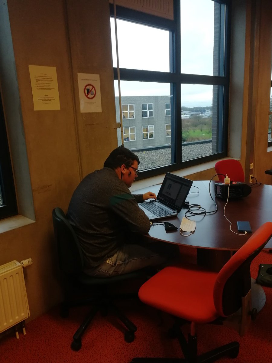 We hadden op 7 december workshop gehad het ging over beeld je uit en was geven door Humanitas DMH.

Het ging over moeilijk taal en niet begrepen worden en we gingen in beeldig spel doen. 

meer zien ga naar onze website toe!

#sterkinonderwijs
#LFB 

> bit.ly/374lMN3