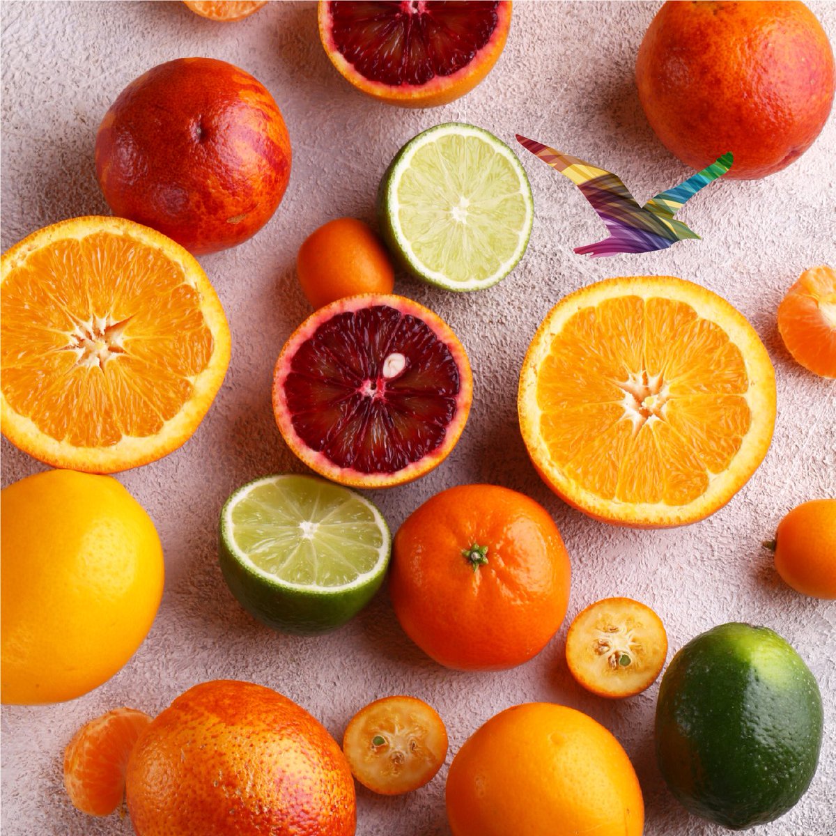 Kış meyveleriyle bağışıklığı desteklemenin vakti geldi! Aralık ayında tam mevsiminde olan turunçgilleri tüketmeyi ve bu lezzetli meyvelerle gününe sağlık katmayı unutma. #Contactplus