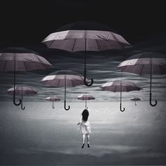 Perkembangan teknklogi akan meninggalkan kita yang masih gamang apalagi tak ingin ikut.Kita yang mengalami hidup di tahun '70 hingga '90-an, dijamin tak pernah sedikit pun menduga bahwa hari ini hampir semua hal dalam hidup kita dapat diselesaikan tanpa kita harus bergerak.