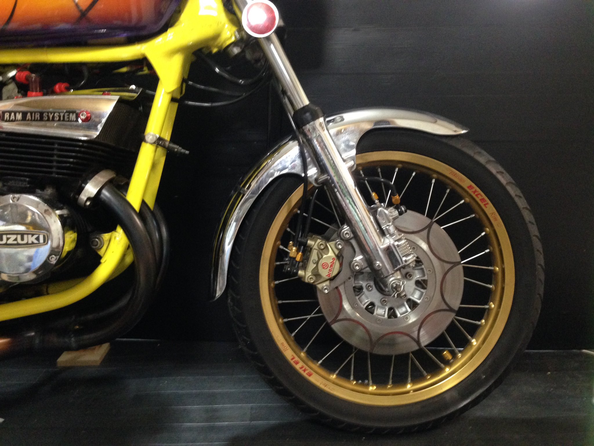 gsx400e ゴキ　メッキフェンダー　フロントフェンダー Yahoo!オークション -「gsx400e フェンダー」の落札相場・落札価格