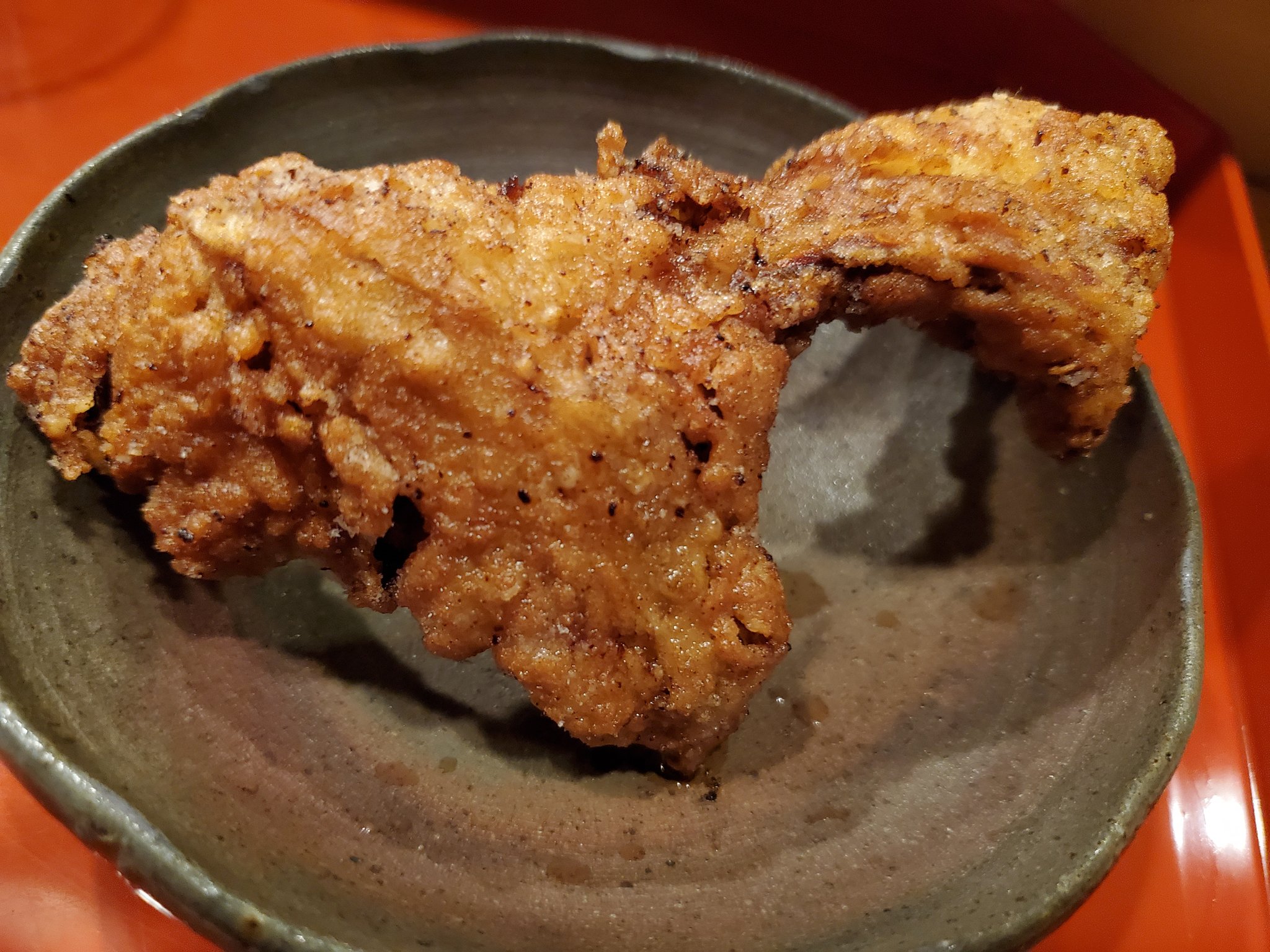 ハヨセナ フグの唐揚げ ケンタッキーフライドチキンの５０００倍美味しい 香ばしい衣 ブリンブリンのフグの身 すべてがパーフェクト T Co 43mvqk8qzy Twitter