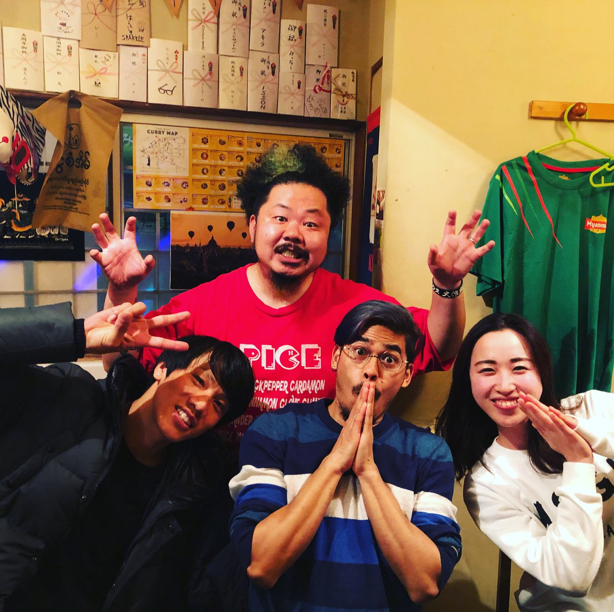 bigtoku109's tweet photo. 昨日は #ダルバート食堂 のラビンが食べに来てくれたよーん🍛日本人より日本語上手いんちゃうか😆本日はカレンダーにもありました通りおやすみとなってます🙏よろしくお願いします🥺
 #サケトメシ  #九条  #カレー #西区 #大阪 #居酒屋 #スパイスカレー #ミャンマー #walkingted #ダイエット https://t.co/MqqC92RpdT