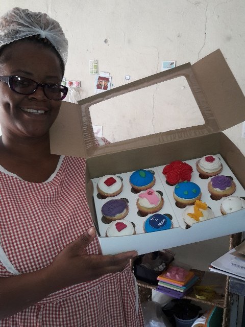 But guess what? I was so proud of that cake, yoh! The way Kudzie loved it! The way my helper said kids in Epworth lined up to get a piece of the fondant! They even fought for the board so they cld lick itI will never ever despise my humble beginnings!