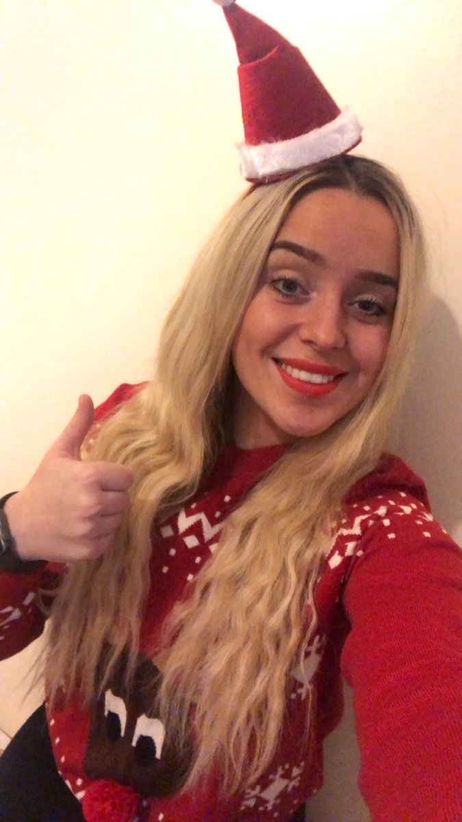 missswright1's tweet photo. The things you do to teach a lesson ๐คฃ microteach day is about to begin! Pob lwc BA3 students! Looking forward to this ๐ #microteach #edutwitter #traineeteacher https://t.co/Iurs2B67L9
