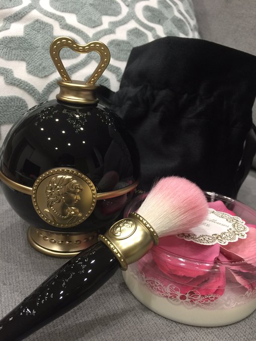 チークのtwitterイラスト検索結果 古い順