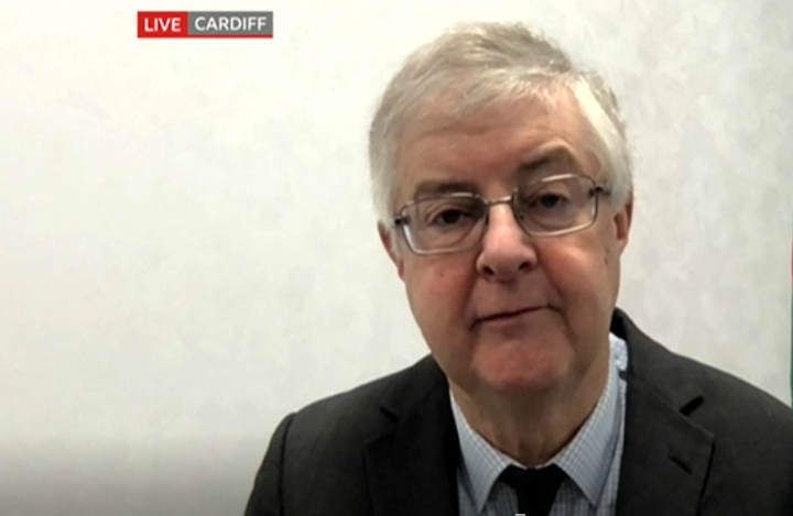 WalesOnline's tweet photo. Mark Drakeford blames people not following rules for Wales having highest Covid rates in Britain https://t.co/g04IsdLFQo https://t.co/Tmz57tc698