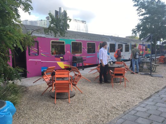 applebyink's tweet photo. Looking to #holiday in Holland &amp; don't know where to stay? #Travelling on a tight budget but can't bear to share? Read the review of The Train Lodge in Sloterdijk, #Amsterdam before deciding on your final destination. https://t.co/owMnyhNfBa #reviews #holidayreview #hostels #blog https://t.co/QJuQxeXaRW