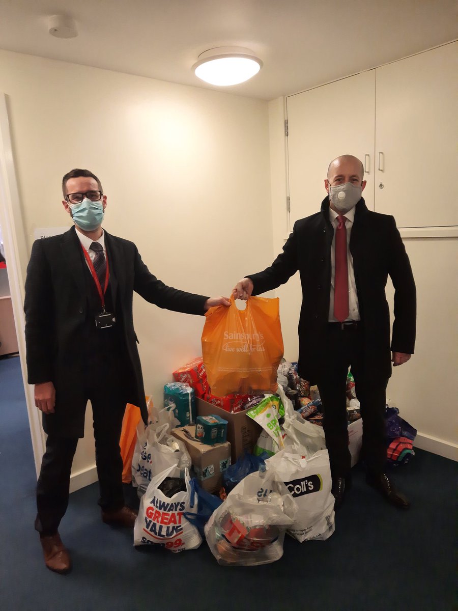 An amazing effort (so far) by all of our @GSCTrust schools and families, with over 2000 items already donated to local Foodbanks before Christmas. More to follow!