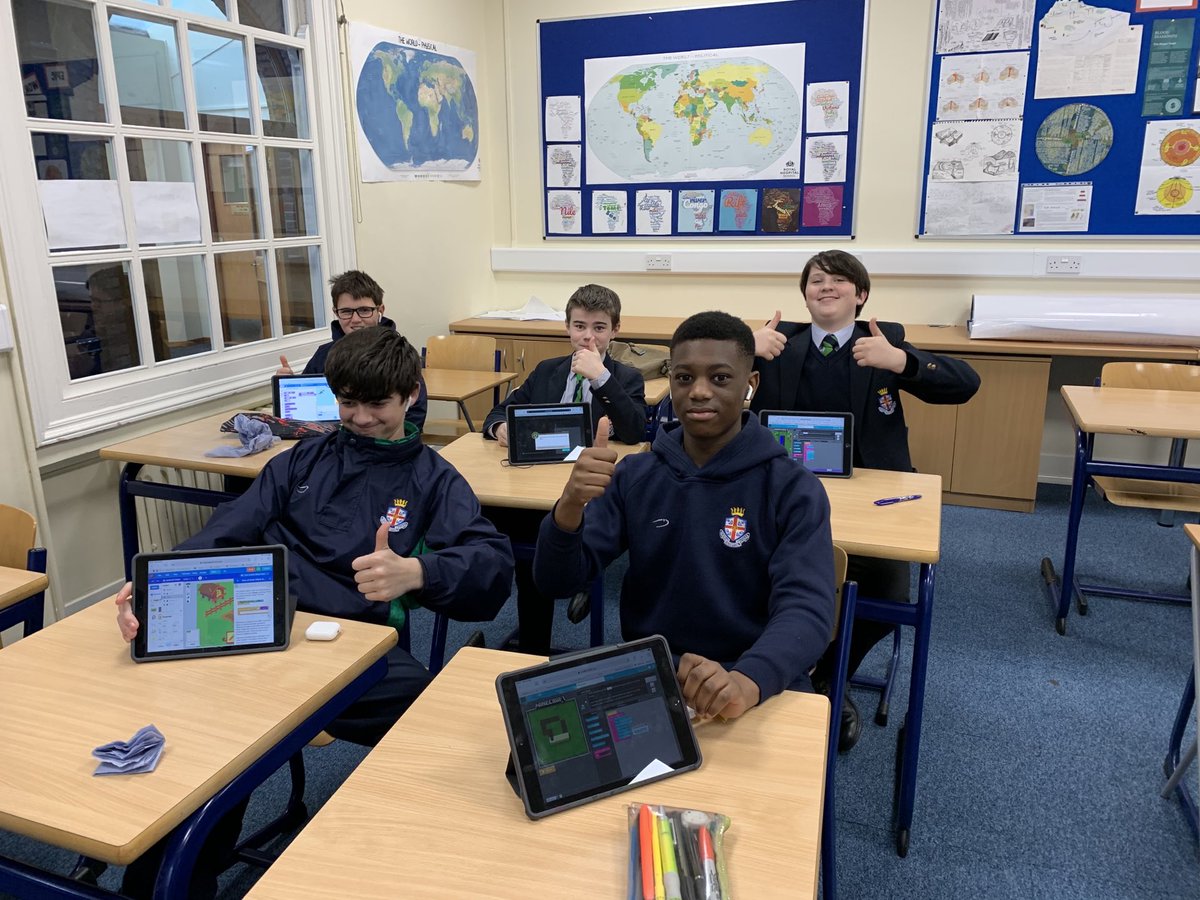 RHS_CompSci's tweet image. ⁦@RHSSuffolk⁩ ⁦@CompassRhs⁩ ⁦@RHS_CompSci⁩ points mean prizes in our #HourOfCode2020