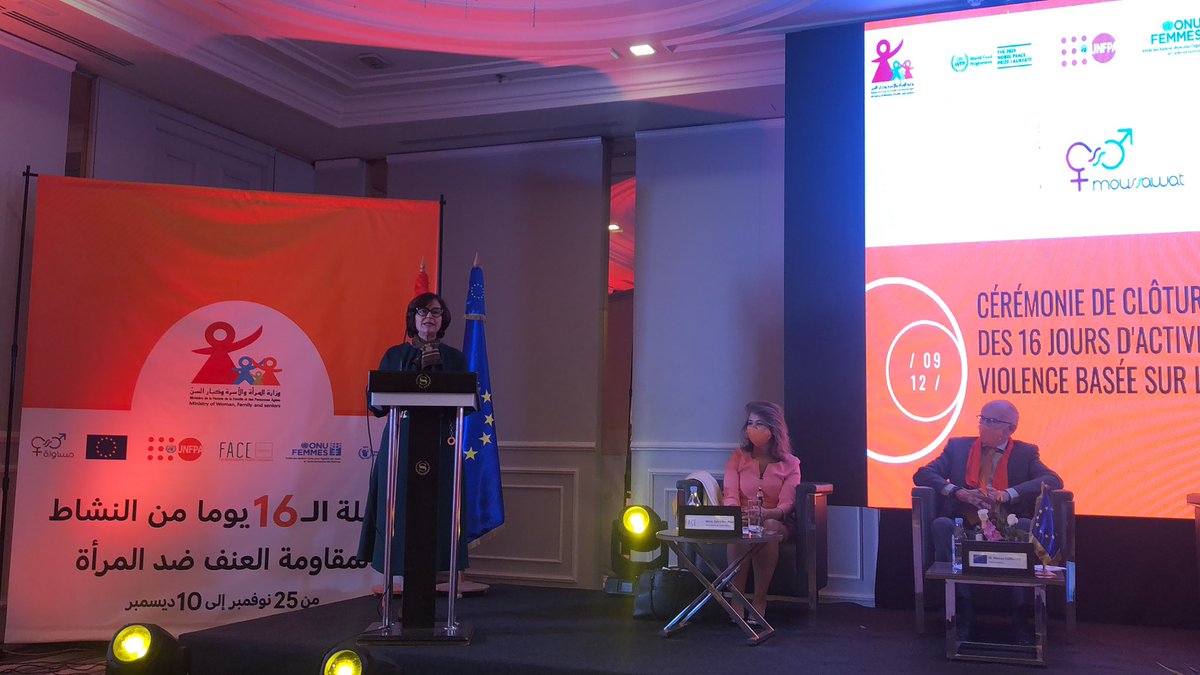 BENYOUSSEFHELLA's tweet photo. Clôture des #16DaysofActivism2020 avec nos partenaires @UNFPATunisie @ONUFemmes @WFP_MENA @WFP_AR @FondationFACE @UeTunisie #hack4Her @Moussawet https://t.co/FevR6jDvSG