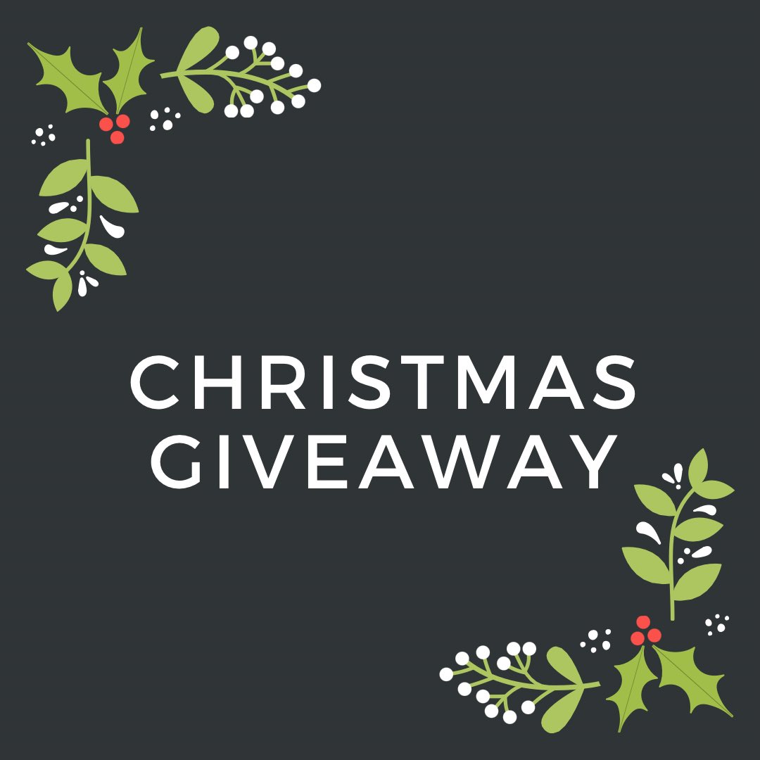 🎄CHRISTMAS GIVEAWAY 🎄
Be in the draw to win a £30 fuel voucher for the Clachan and a bottle of bubbles to thank all our page followers for their support throughout 2020 and especially the last few months we’re holding a Christmas Giveaway! 
Head to our Facebook page to enter