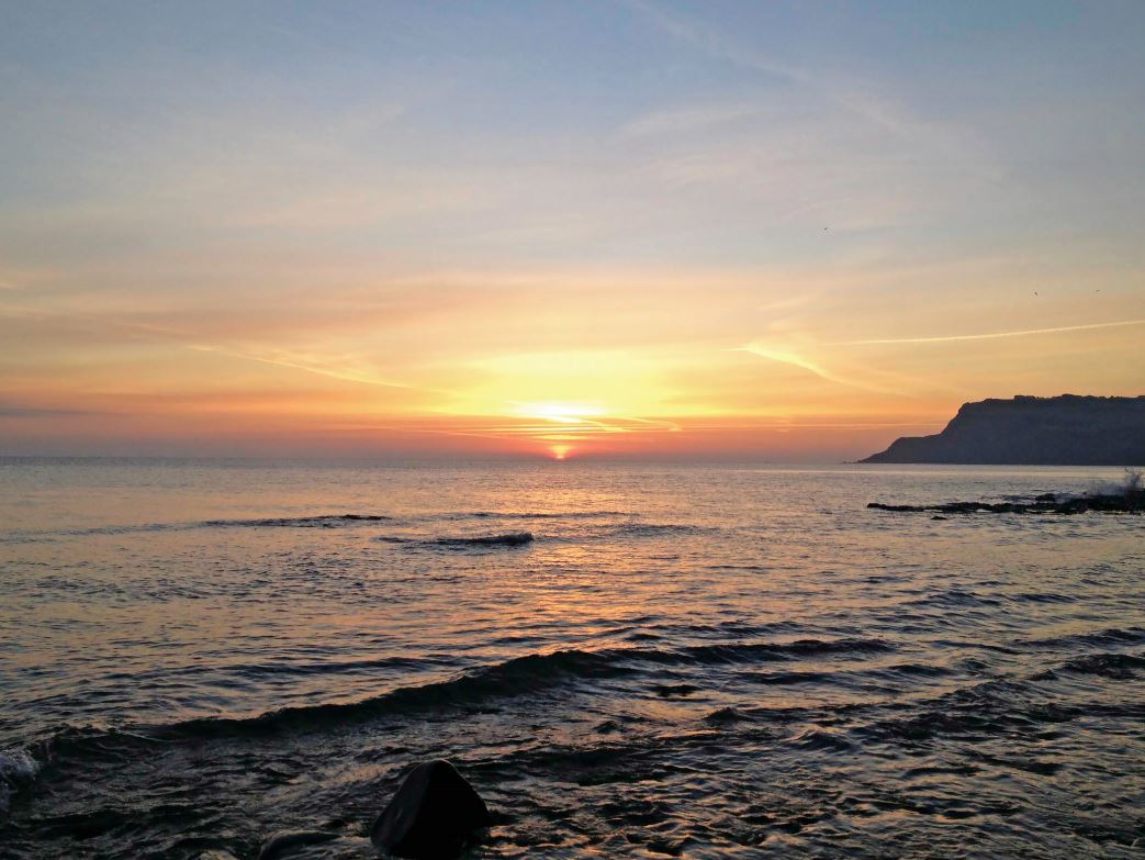 Ahoy there! If you're looking for a UK seaside winter break with incredible views, wildlife and buckets of crisp air, then YHA Boggle Hole could be just the place for you.  Book your winter escape from just £29 a night. ❄️

ow.ly/wQxL50CGxqb