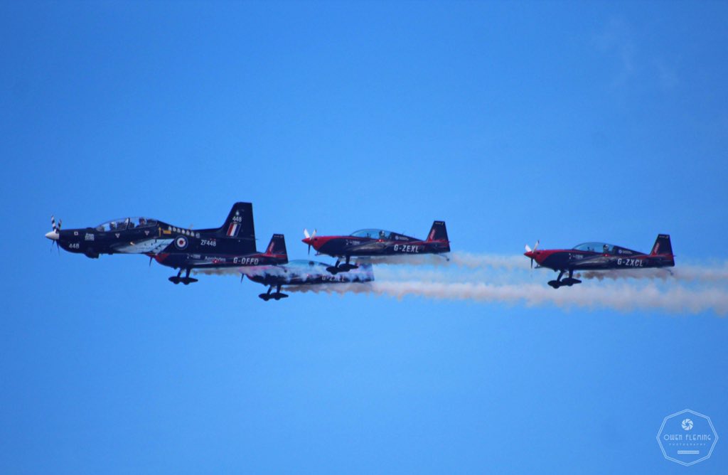 OFImages_'s tweet image. Throwback To @SouthportAir 2019 With The Spectacular Flypast With @thebladesteam &amp;amp; @RAFTucanoTeam What a Great Memory ✈️ #Theblades #Southportairshow #FarewellTucano