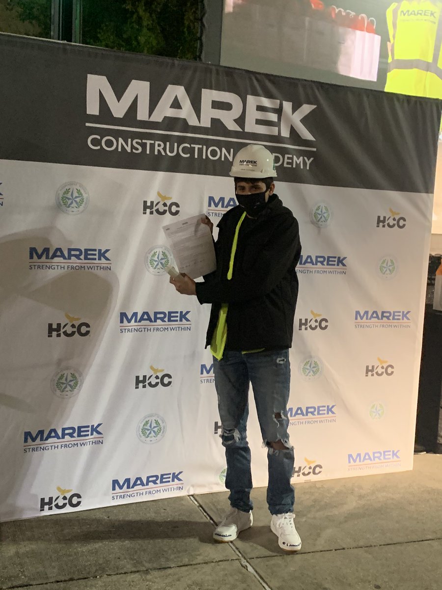 rpena3kr's tweet photo. Our Furture Contractors!@Milby_HS https://t.co/fbFuxyt4er