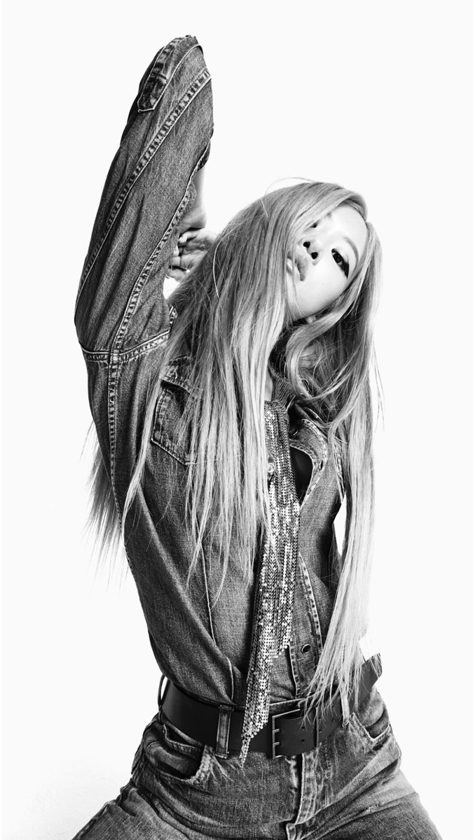 RoseBP15's tweet photo. ROSÉ - DENIM #YSL35 by ANTHONY VACCARELLO PHOTOGRAPHED by @graysorrenti

#ROSÈ #BLACKPINK #YSL #SaintLaurent #YvesSaintLaurent @anthonyvaccarello https://t.co/WgxAJSITDm