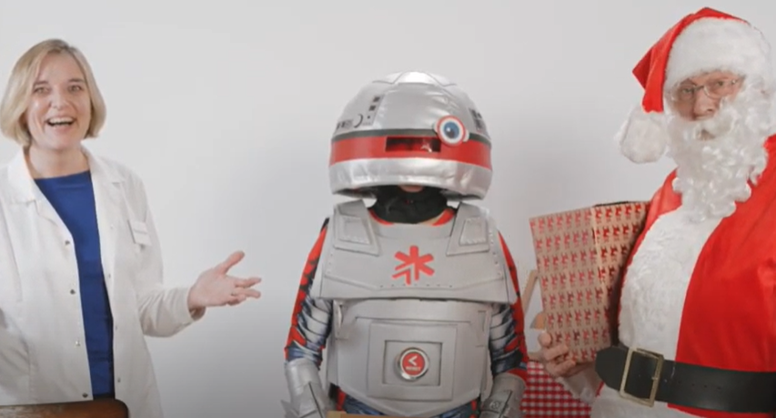 STEMLearningUK's tweet photo. A STEM themed pantomime? Oh yes it is! 🎄 🎅 

Some of our fab @STEMAmbassadors and @STEM_NOW have created 'AI the Robot and the Three Bears Coding Pantomime' which young people (and adults!) will love. It's available to watch until 18 Dec, find out more: https://t.co/KHIxPb37Q6 https://t.co/nlCZMJRRLA