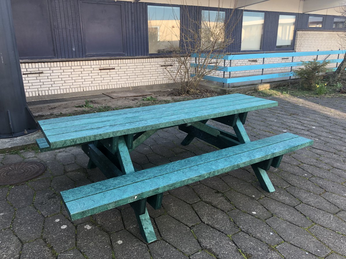 NofirAS's tweet photo. This #bench is an example of what could be made of equipment collected by #Nofir and recycled by #Plastix. https://t.co/BKXvNOMsJk