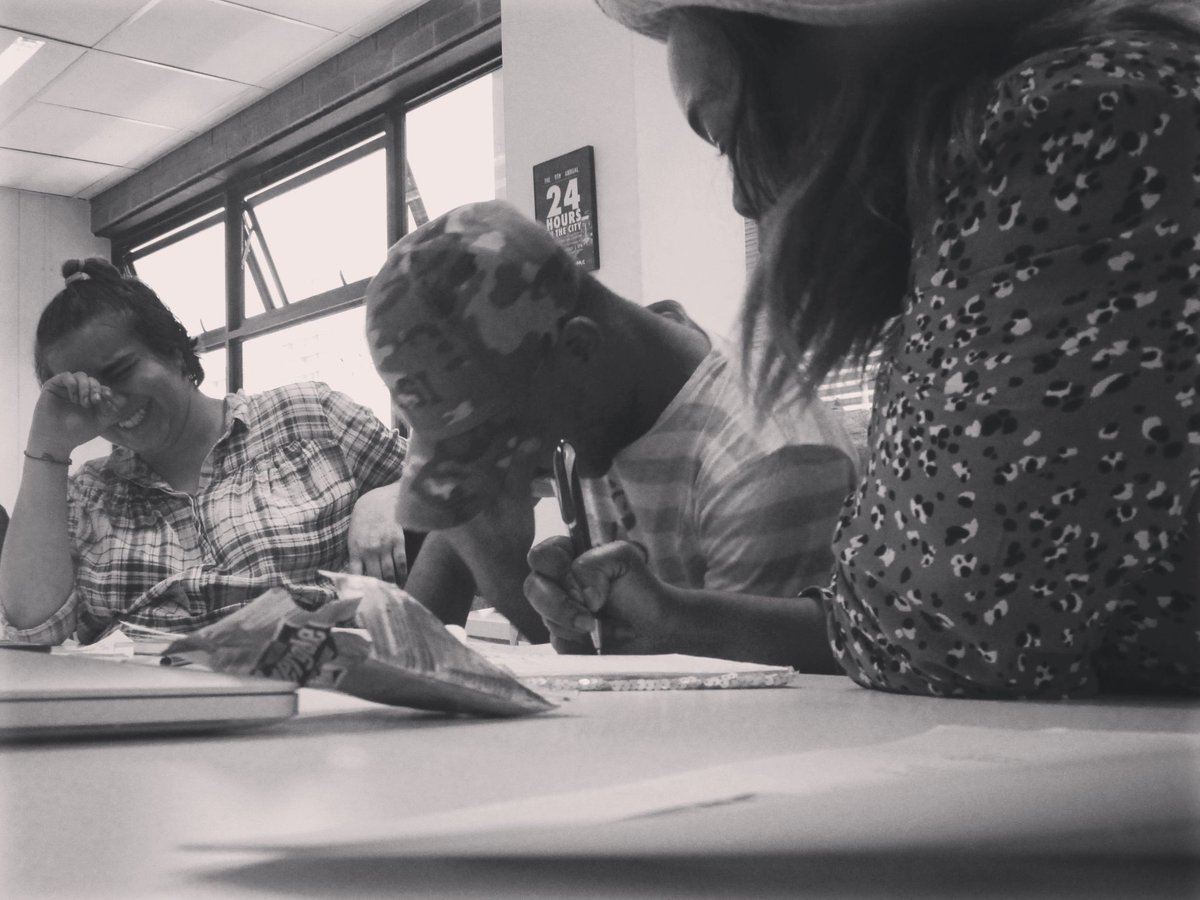 TsammuP's tweet photo. The joy that's comes with being in the writer's room. Keep writing
#TsaMmu #Playwrights https://t.co/Kinf1yplpA