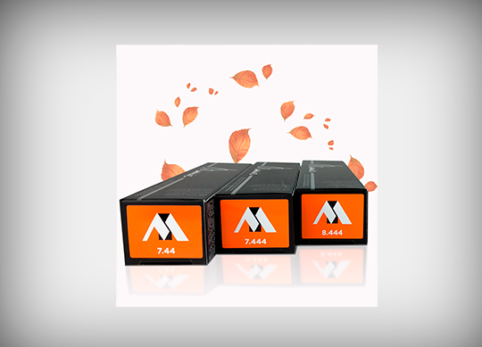 MounirSpain's tweet photo. Sal de la zona de confort con #mounirproductspain. Tu vida no es perfecta pero tu pelo si puede serlo. Los cobres de @mounir te lo demuestran. @mounir revolución permanente del cabello con #coppermounir 
https://t.co/fjIXyomig8 https://t.co/7cC305Ahvd