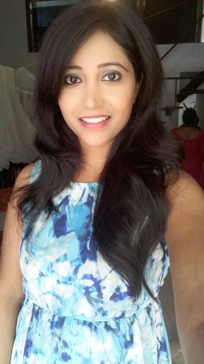 NehikaR's tweet photo. #actorslife #nehikasinghrajput #smilelover #shootingpics https://t.co/61UZx41mGF