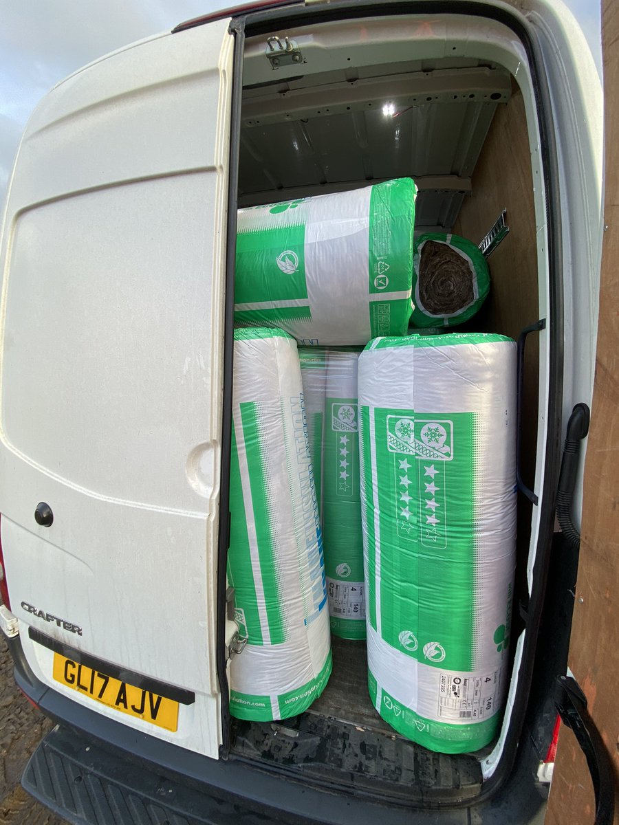 ❄️ Winter driving tip: Make sure your vehicle is well insulated so it doesn’t ice up overnight. 🧊 🌙 🚚 😉