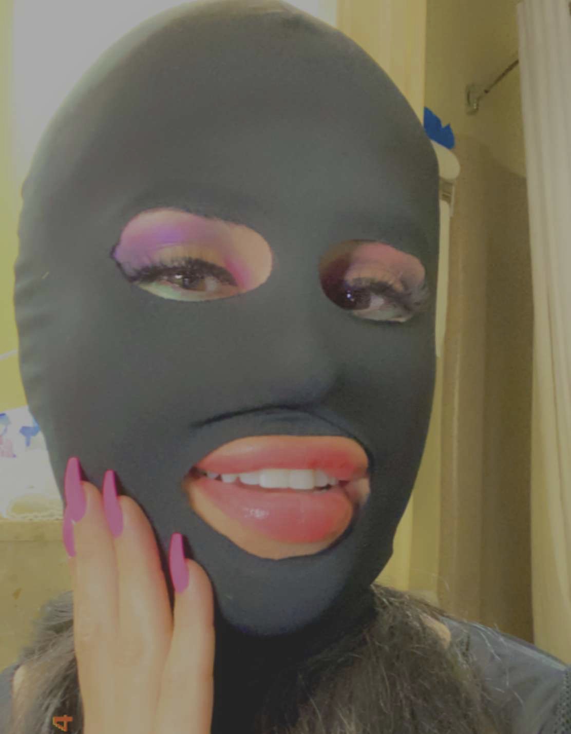 NickySwallows on X: Happy Holidays! Will be dropping more vids on my  Manyvids account this month. DM me questions. #LasVegas #gloryholelist  #trannyfantasy #crossdressingservice #crossdresserdate #gloryholemovement  #vegaslocals t.coiKuulocbFs  X