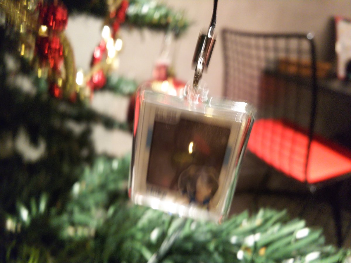 taki_aaas's tweet image. チコちゃん好きすぎてぶれた