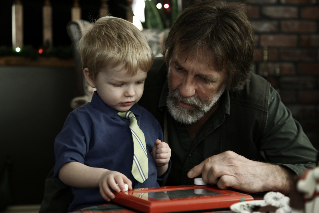 Holiday Stress: Coping With Family That Has Different Views on Parenting - mothering.com/articles/holid…